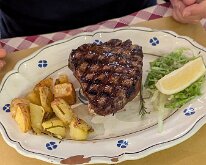 2025-10-09 19.48.30 Sue had steak and potatoes